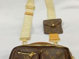 louis vuitton cross body bag
