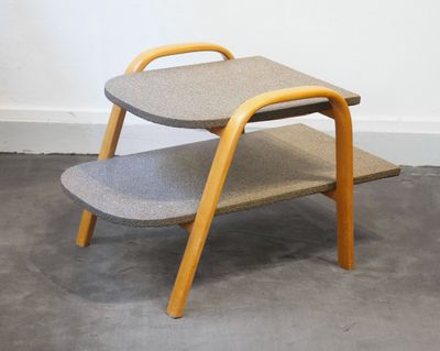 Hugues STEINER (1926 - 1991) Table basse série "Bow Wood" à …