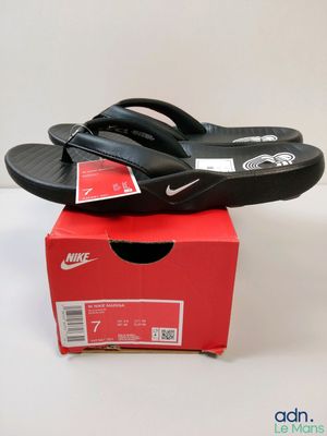 Tongs Nike pour homme, neuves, noir/blanc, taille 11