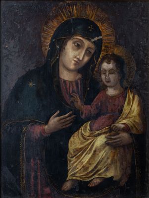 une peinture représentant une femme tenant un enfant dans ses bras