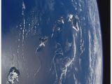 une image montrant la Terre vue depuis la Station spatiale internationale