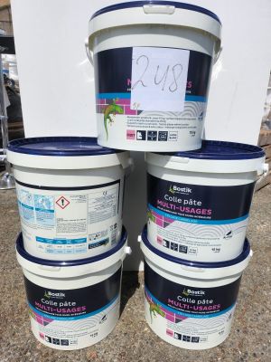 Lot de 4 seaux de colle pâte Bostik Multi-Usages – 15 kg