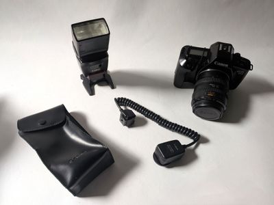 CANON eos 650 (reflex argentique) avec zoom 28-70 CANON + fl…