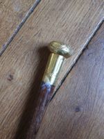 CANNE en bois teinté à pommeau en vermeil à décor de frises … (photo 2)