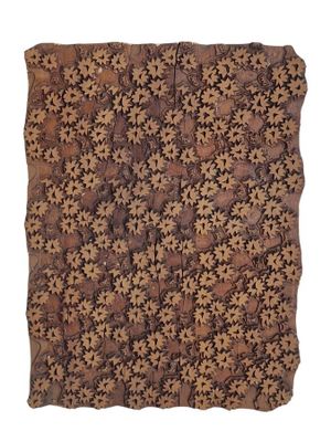 une image représentant un morceau de tissu orné d'un motif floral