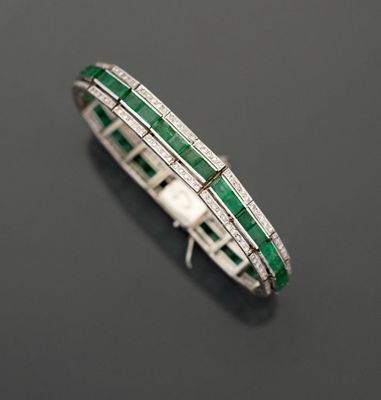 Bracelet ligne de style Art Déco en argent bas titre orné d'…