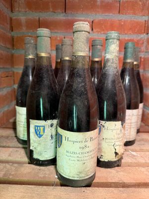 12 bouteilles MAZIS-CHAMBERTIN, "cuvée Madeleine Collignon",…