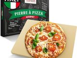 une boîte de pizza posée à côté d'une boîte de pizza