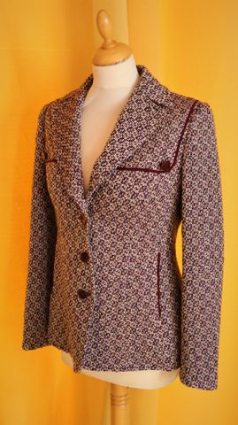 RENA LANGE – Jolie veste en laine marron et blanc. Taille : 38 . 