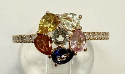 Bague Marguerite en or rose 18K (750‰) sertie de saphirs jau…
