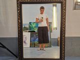 une photo d'un homme se prenant en photo dans un miroir