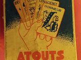 une boîte de cartes à jouer posée sur une table