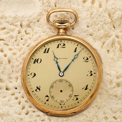 LONGINES Montre de poche en or 18K (750 millièmes), cadran d…
