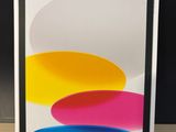 une photo d'un iPad d'Apple sur laquelle figure une étiquette de prix