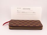 louis vuitton zip wallet in brown checkered canvas