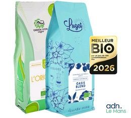 un paquet de café à côté d'un sachet de myrtilles
