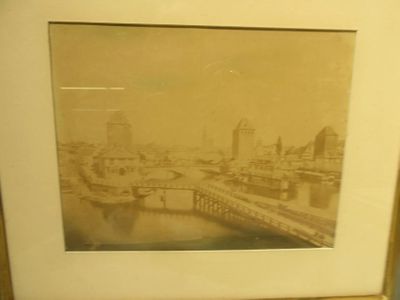 a picture of a picture of a city in a picture frame