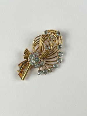 Broche nœud, en or 750 millièmes, sertie d'aigues-marines, d… - Photo 1