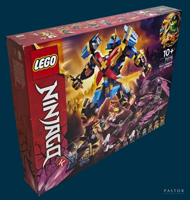 une boîte sur laquelle figure une figurine Lego de ninja