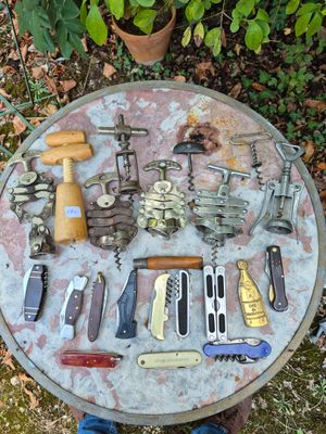 a table with a lot of tools on top of it