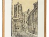 un dessin représentant une rue avec des bâtiments et une tour horloge en arrière-plan