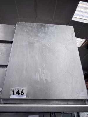 Un module encastrable en inox à un tiroir àpoubelle