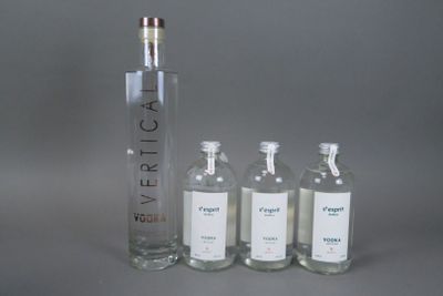 1 B Vodka, Vertical, Chartreuse Diffusion, 70 cl 2 B Vodka, …