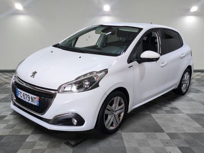 Peugeot 208 PureTech 82ch SS BVM5 Signature - Voiture d'occasion
