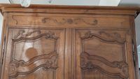 Important buffet (x2) corps en bois naturel mouluré et sculp… (photo 3)