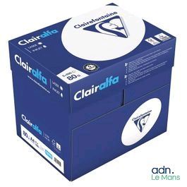 du papier Clearfit dans une boîte bleue sur fond blanc