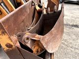 a close up of the back end of a bulldozer