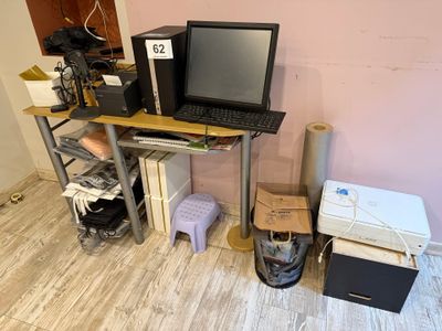 Lot comprenant : - Micro-ordinateur HEWLETT PACHARD comprena… - Photo 1