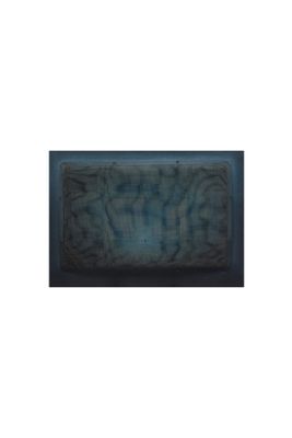 une image représentant un tableau aux couleurs bleu et noir sur fond blanc