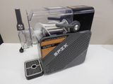 an image of a radio that is sitting on a table