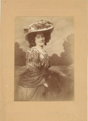 Dora Kallmus (Madame D'Ora)* (Vienne 1881 - 1963 Frohnleiten…