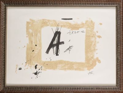 a picture of a picture of a number four in a frame
