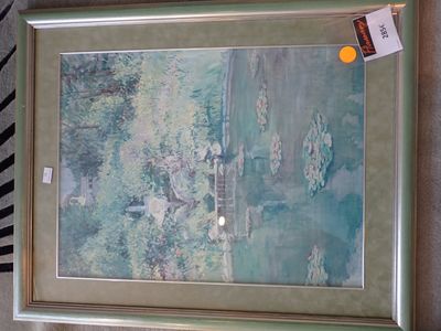 une image d'un tableau accroché au mur