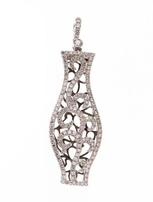 PENDENTIF en or gris 750 °/°° en forme de vase ajouré et vol…