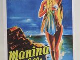 une affiche de film mettant en scène une femme en maillot de bain sur la plage