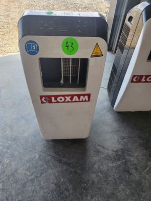 deux horodateurs placés l'un à côté de l'autre