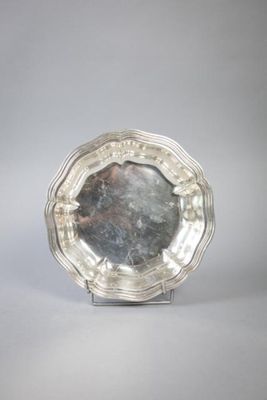 JATTE RONDE En métal argenté Modèle filet chantourné