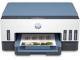 L'imprimante HP Deskjet est allumée et prête à l'emploi.