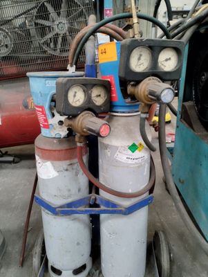 Poste oxyacétylène sur chariot NEVAX - Photo 1