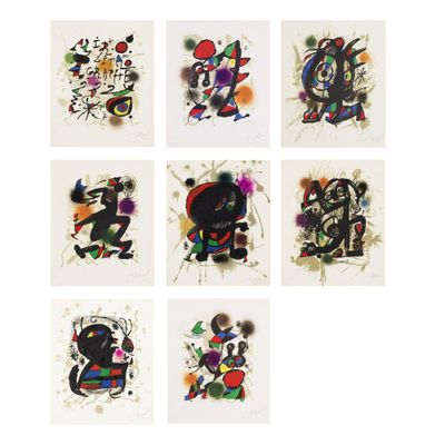 six reproductions de peintures abstraites sur papier blanc, dans différentes couleurs