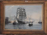 une peinture à l'huile représentant un bateau sur l'eau, avec d'autres bateaux en arrière-plan