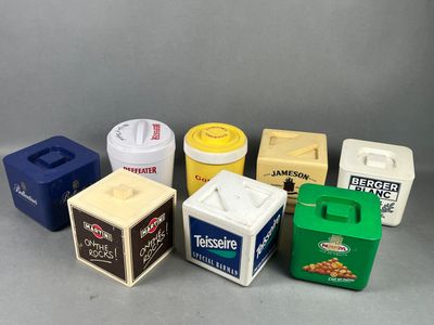 de nombreux types de cigarettes de différentes couleurs