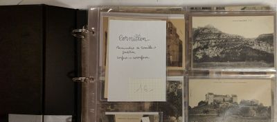 1 Album de CPA du département 13 (N°3) de C à F dont Cuges L…