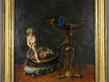 une image représentant un tableau où l'on voit une femme dans un bateau, posée sur une table
