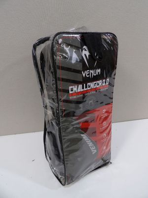 BOXE : Gants Taille 10oz (équivalence 285g, niveau de pratiq…
