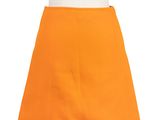 une jupe orange sur un mannequin, un mannequin, un mannequin, un mannequin, un mannequin, un mannequin, un mannequin, un mannequin, un mannequin